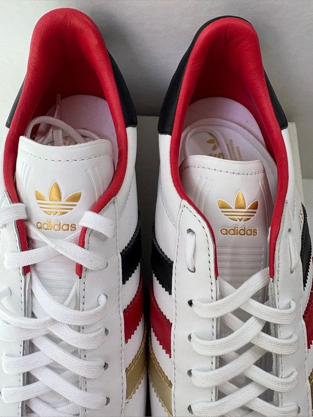 Adidas Deutschland Germany White Black Red Gold Gum Shoes Men’s US 9 M AQ1200